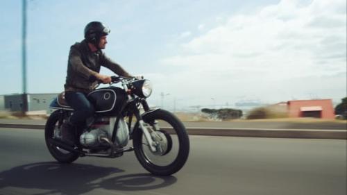 Setelah Skuter Matik, Ini Deretan Motor Retro Klasik Yang Banyak Diminati!